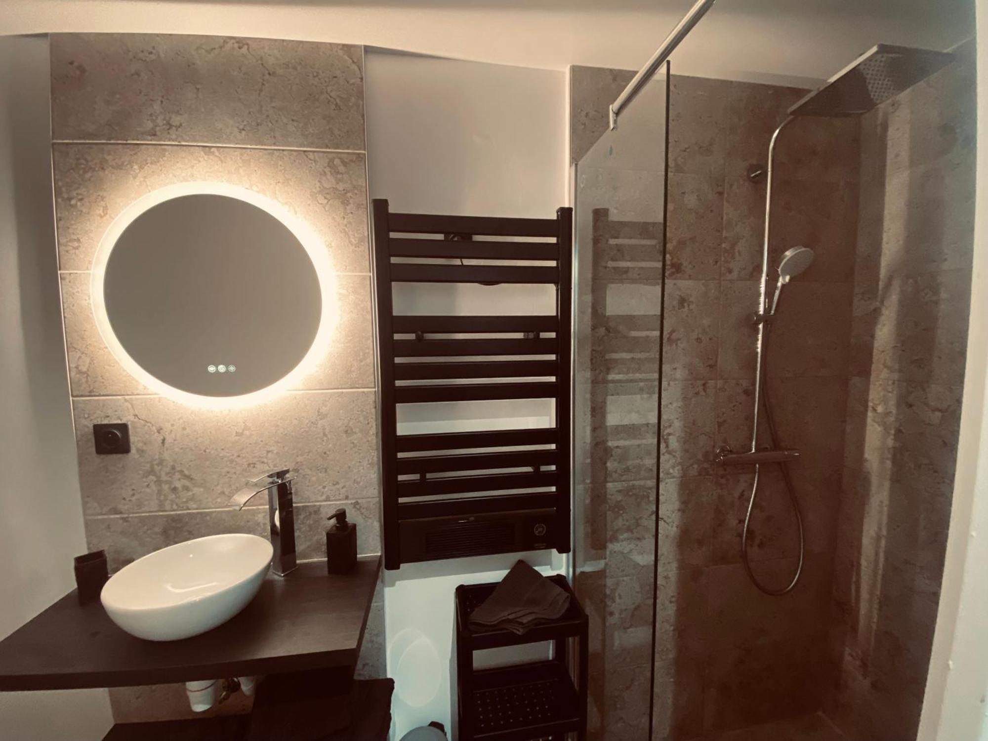 Scandinavian Appartement Saint-Avold Buitenkant foto